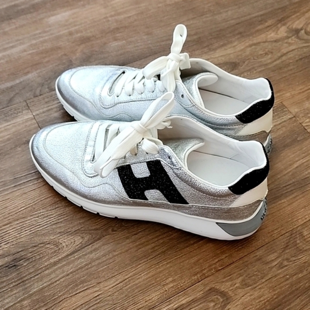Hogan Sneakers